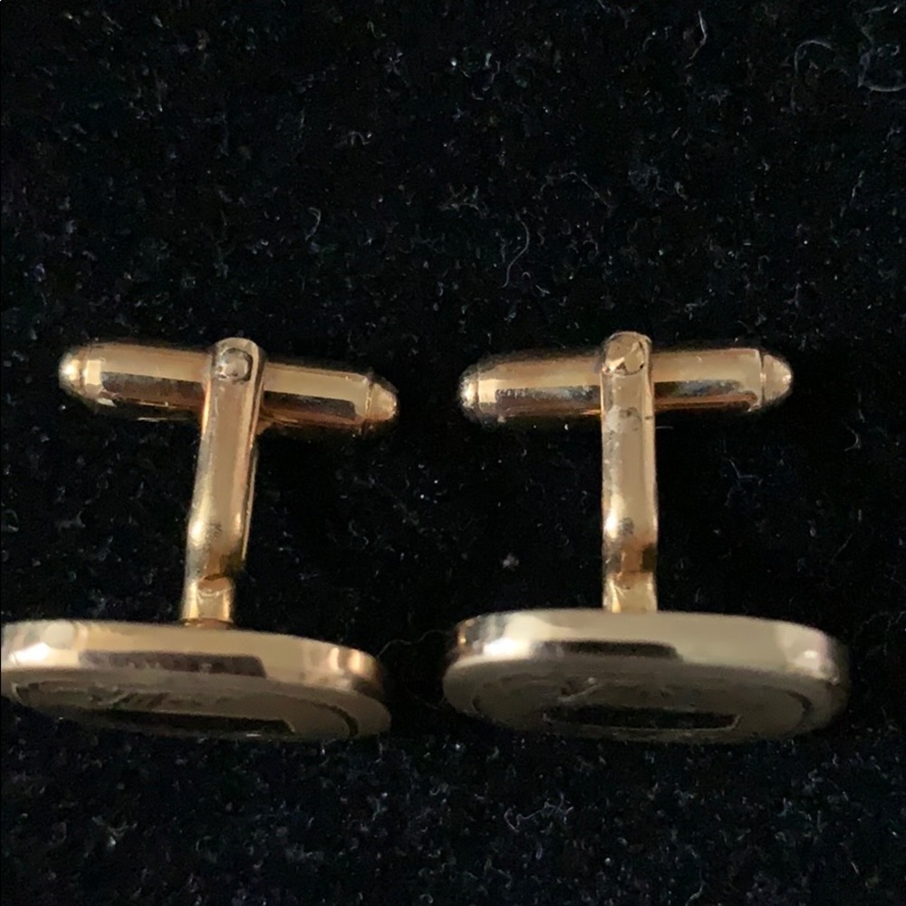 Cufflinks With Scroll Pattern & Space For Initials - image 4